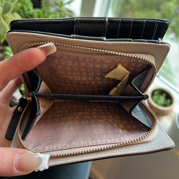 Kate spade blush pink leather wallet - Picture 10 of 11